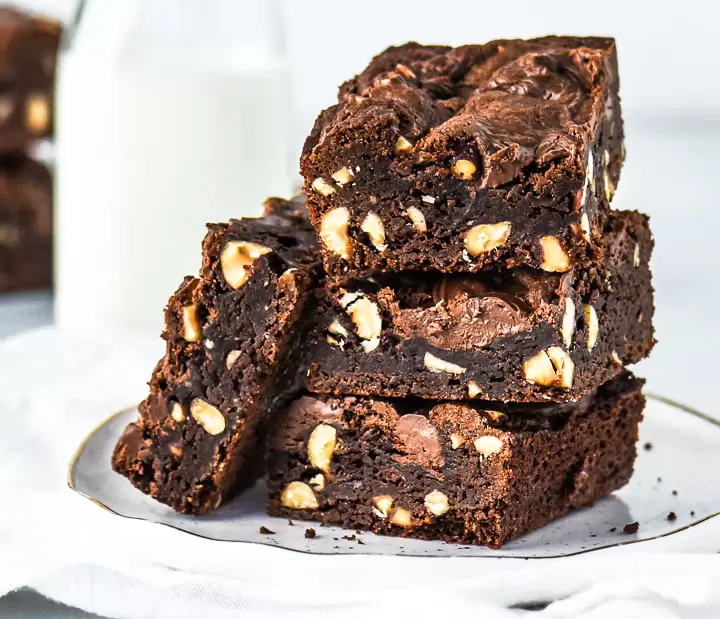 Chewy chocolate brownie packed with crunchy hazelnuts—simple, satisfying, and irresistible.one of the best cake shop in kuruva